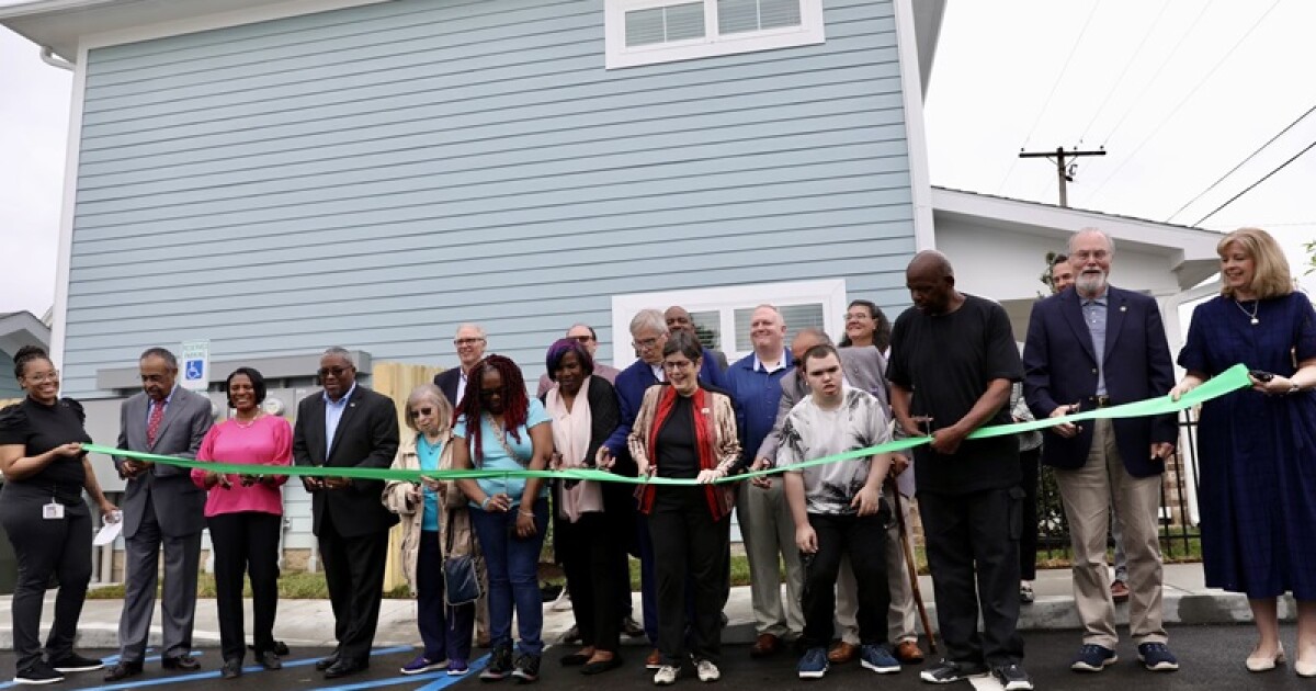 City of Lexington and partners celebrate five new affordable housing units