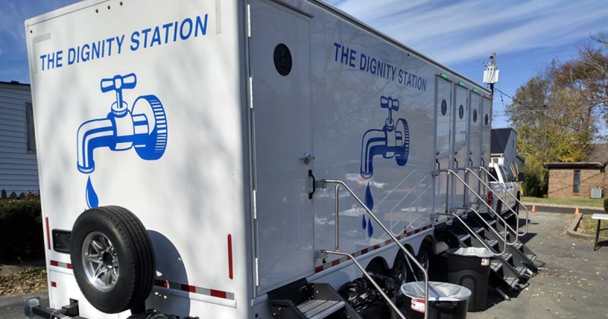 Dignity Station offers homeless in Lexington a mobile place to shower and wash clothes