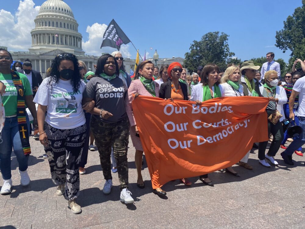 EMILYs List sets ambitious course to flip U.S. House in 2026