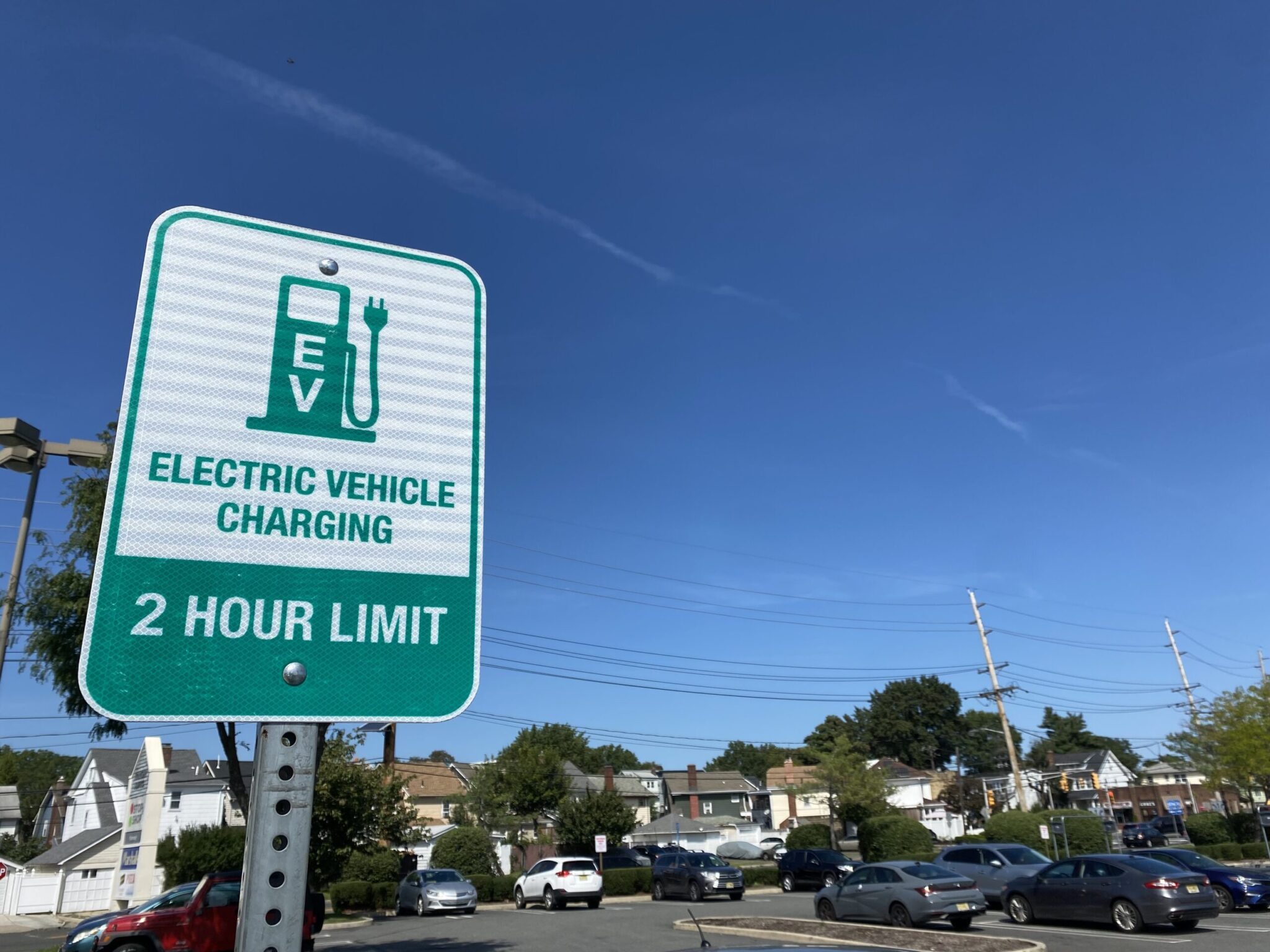Electric vehicle industry will persist, experts say, despite Trump funding cuts