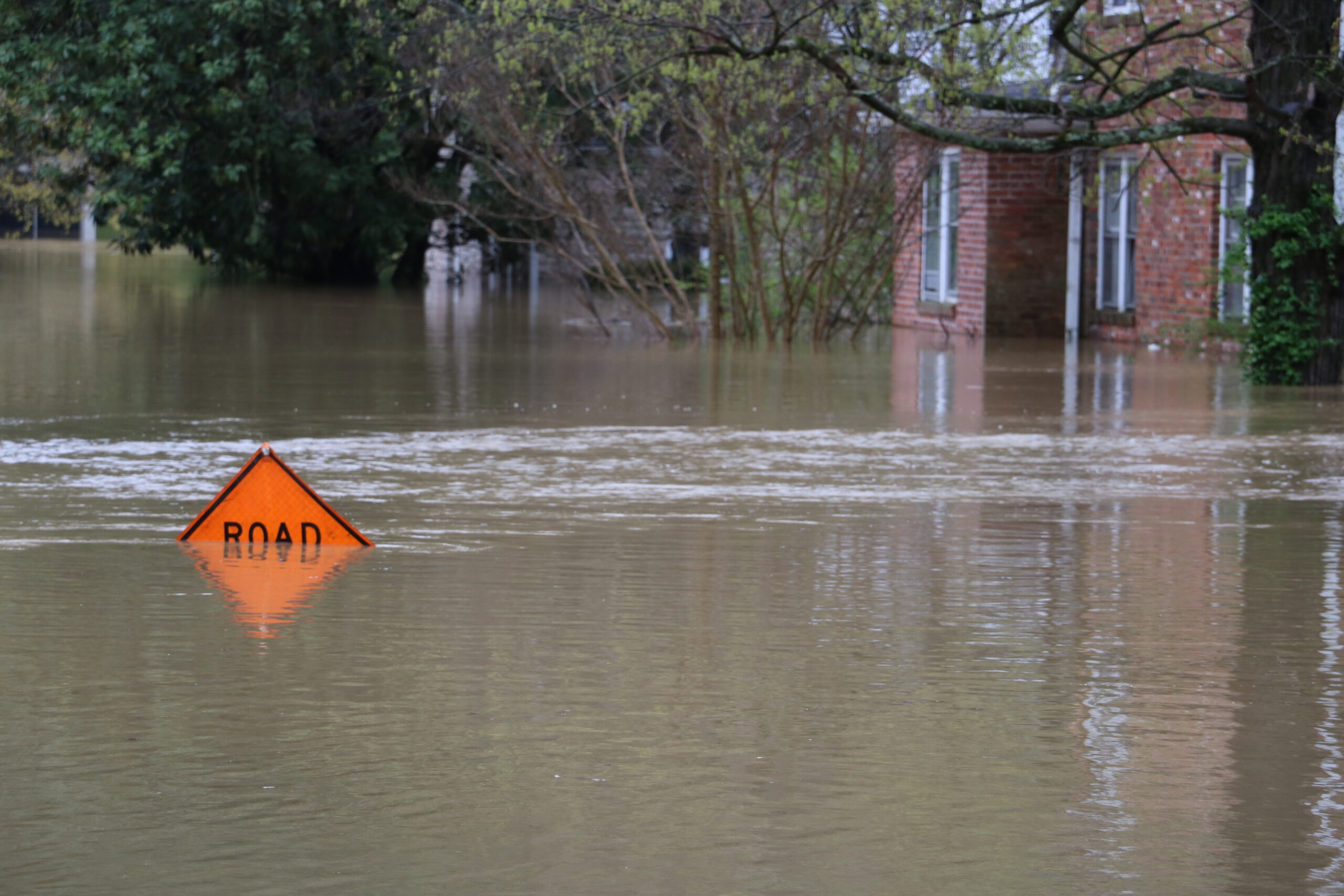 Kentucky heads for ‘problematic’ freeze following four-day flood