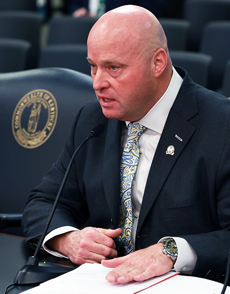 Committee passes bill aimed at reducing college housing costs