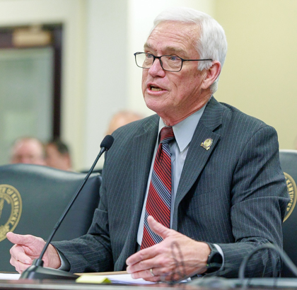 Committee advances bill on regulating cannabis beverages
